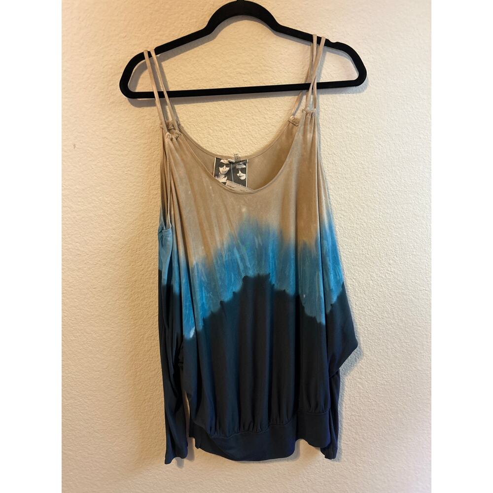 Young Fabulous & Broke | (NWT) Blue/Tan Tie Dye Cold Shoulder Top | Med - Picture 3 of 10